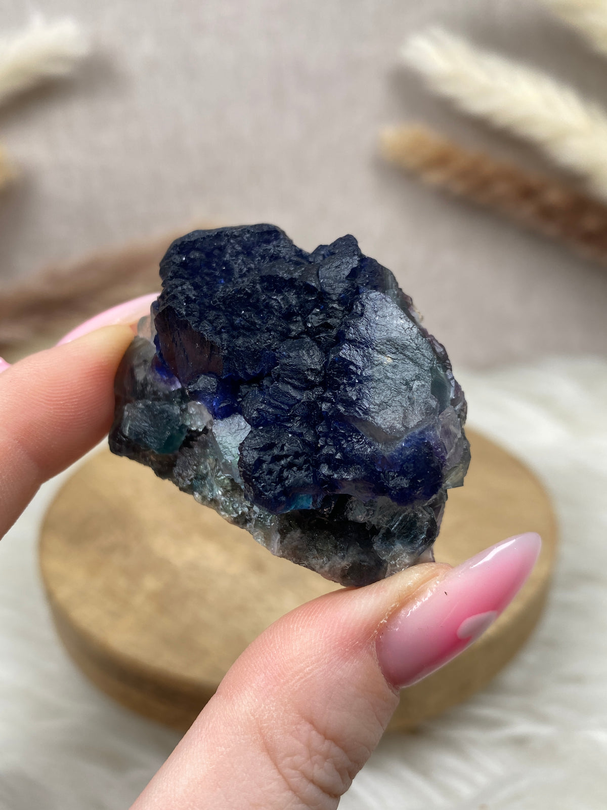 Blaubeer Fluorit auf Quarz (12)